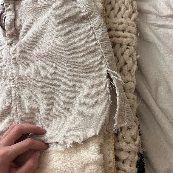 Brandy Melville corduroy mini skirt - Picture 2 of 4